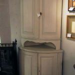 242 6074 CORNER CUPBOARD